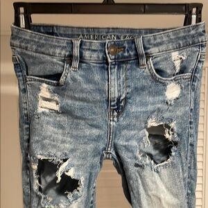 American Eagle Outfitters Women's Distressed Blue Jeans